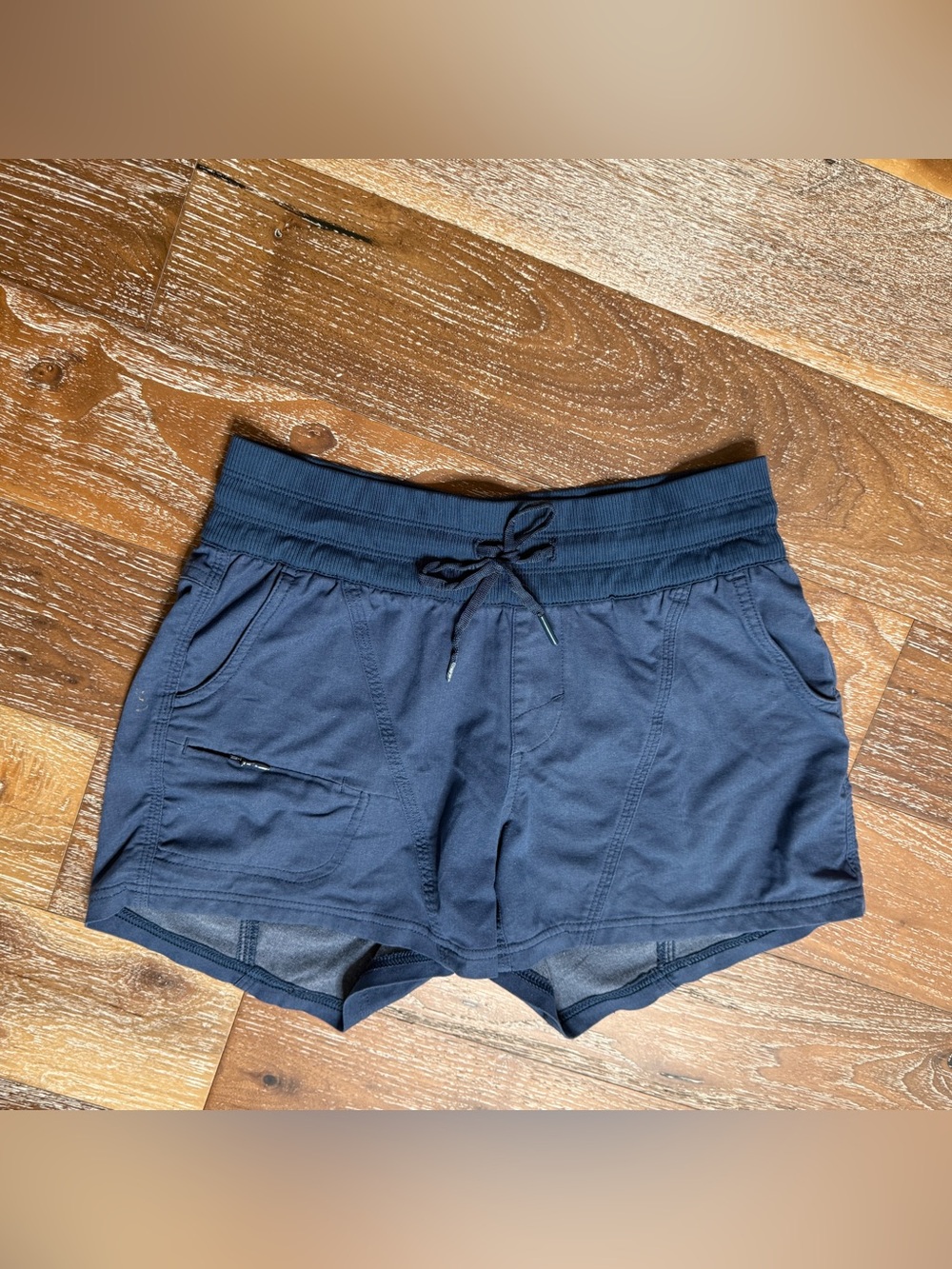 The North Face Women’s Aphrodite Lightweight Hiking Athletic Shorts Slate Blue S
